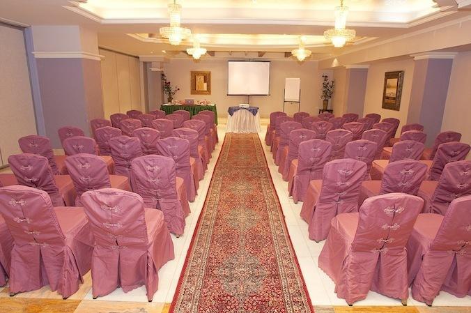 Safeer Plaza Hotel Muscat Eksteriør billede